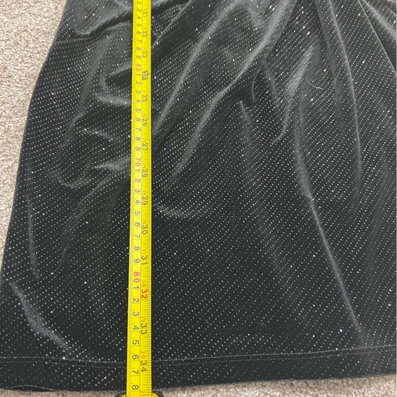 & Other Stories NWT Glitter Velour Shoulder Pad Long Sleeve Mini Dress Black, 4 - Picture 15 of 16